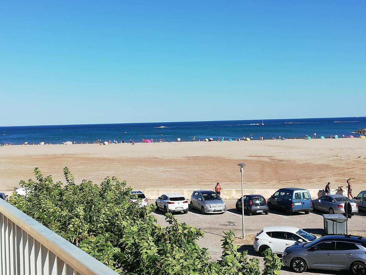 Superbe Appartement Avec Vue Sur Mer Et Port, Parking Prive Saint-Pierre-la-Mer  외부 사진